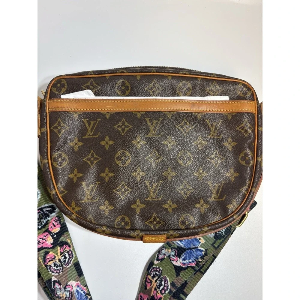 New Vintage‎ Hand Painted Louis Vuitton